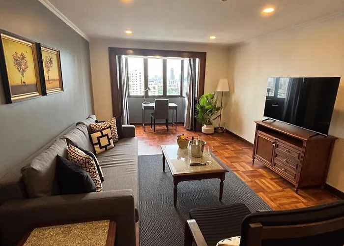 Chic Escape & Fast Wifi Apartment *