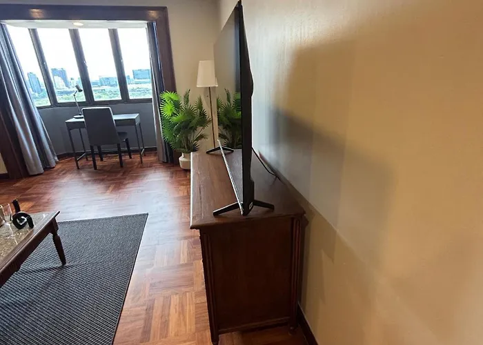Apartment Chic Escape & Fast Wifi