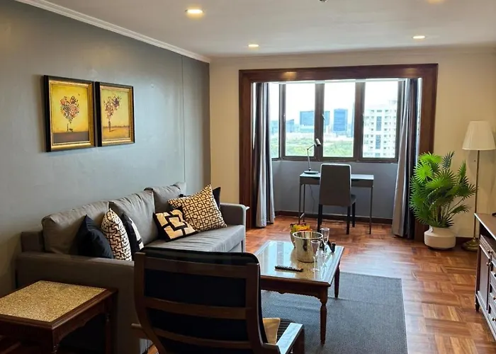 Apartment Chic Escape & Fast Wifi