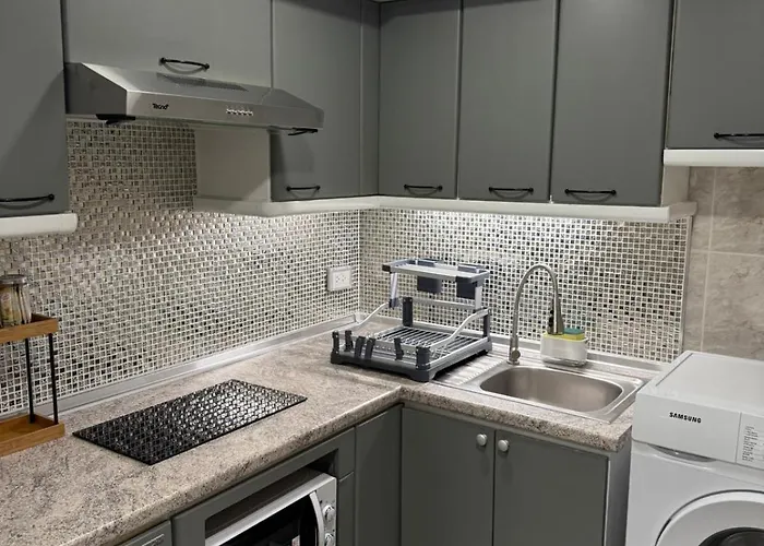 Chic Escape & Fast Wifi Apartment